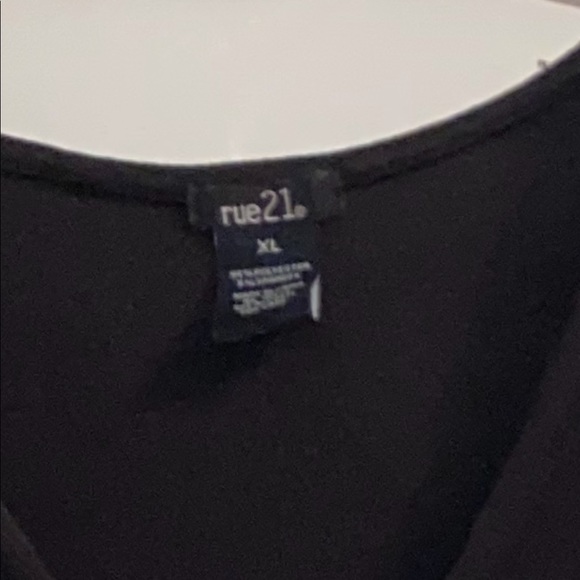 Fitted midi dress - Picture 2 of 2